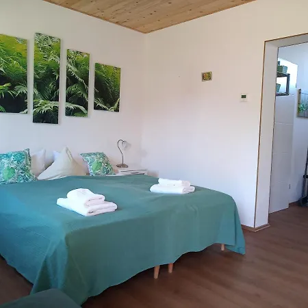 Gutshof - & Daire Kehnert