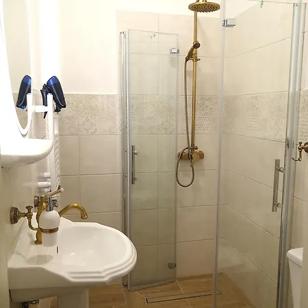 Gutshof - & Apartment *
