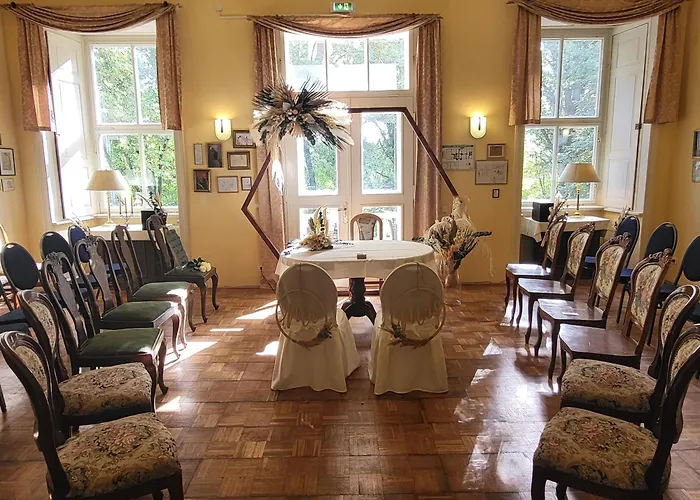 Lägenhet Gutshof - &