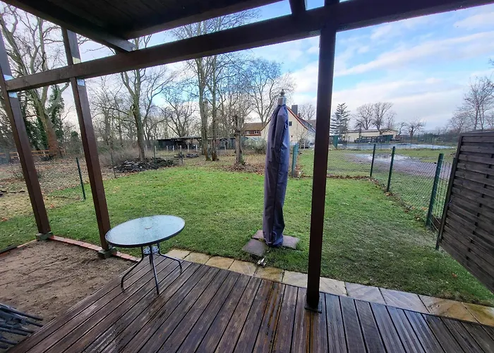 Gutshof - & Lägenhet *